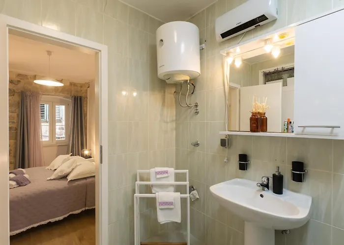 Tomasi Pensionat 3*